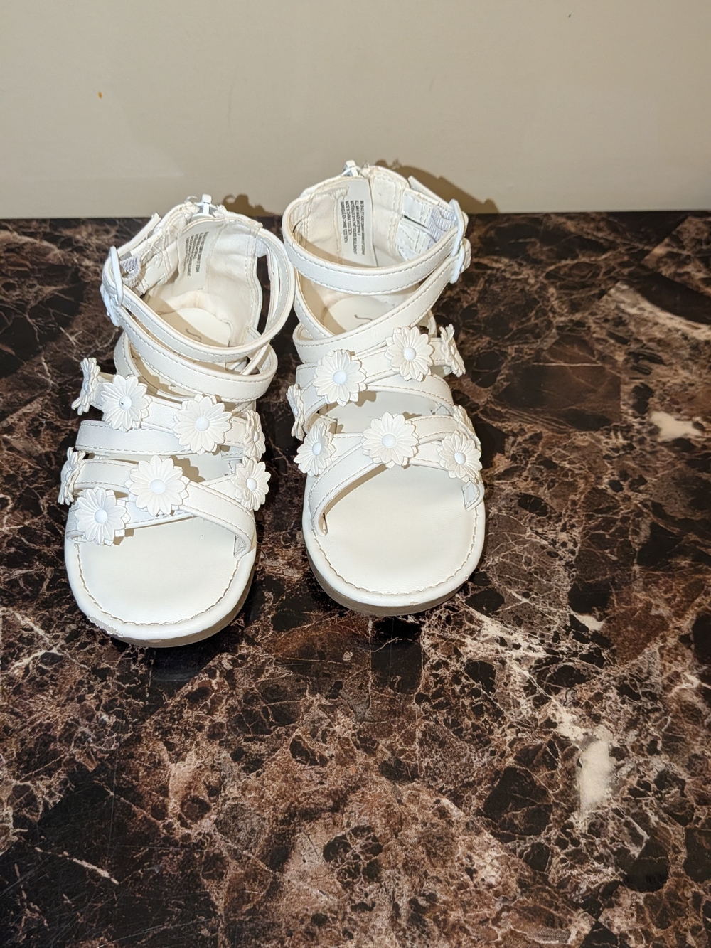 Girls White Floral-Strap Sandals